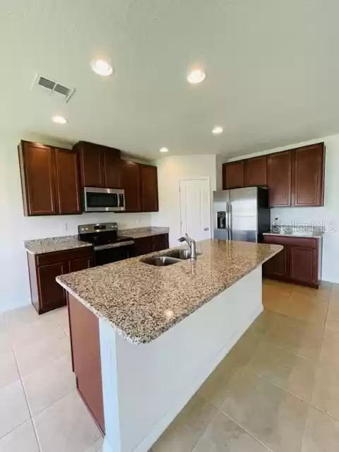 360 SUMMER SQUALL ROAD, DAVENPORT, Florida 33837, 3 Bedrooms Bedrooms, ,2 BathroomsBathrooms,Residential Lease,For Rent,SUMMER SQUALL,MFRS5108489