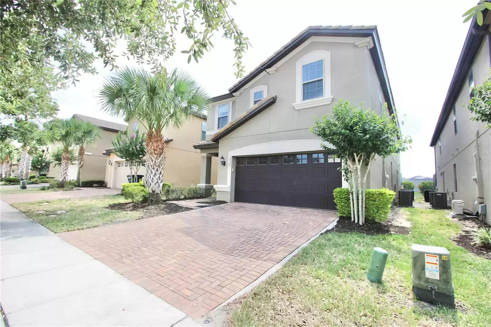 1736 LIMA AVENUE, KISSIMMEE, Florida 34747, 7 Bedrooms Bedrooms, ,5 BathroomsBathrooms,Residential Lease,For Rent,LIMA,MFRO6222026