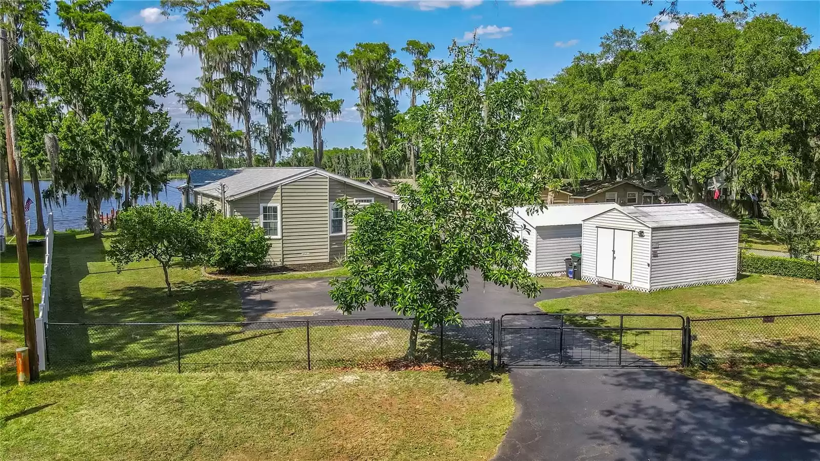 17101 ARROWHEAD BOULEVARD, WINTER GARDEN, Florida 34787, 3 Bedrooms Bedrooms, ,2 BathroomsBathrooms,Residential,For Sale,ARROWHEAD,MFRO6219517