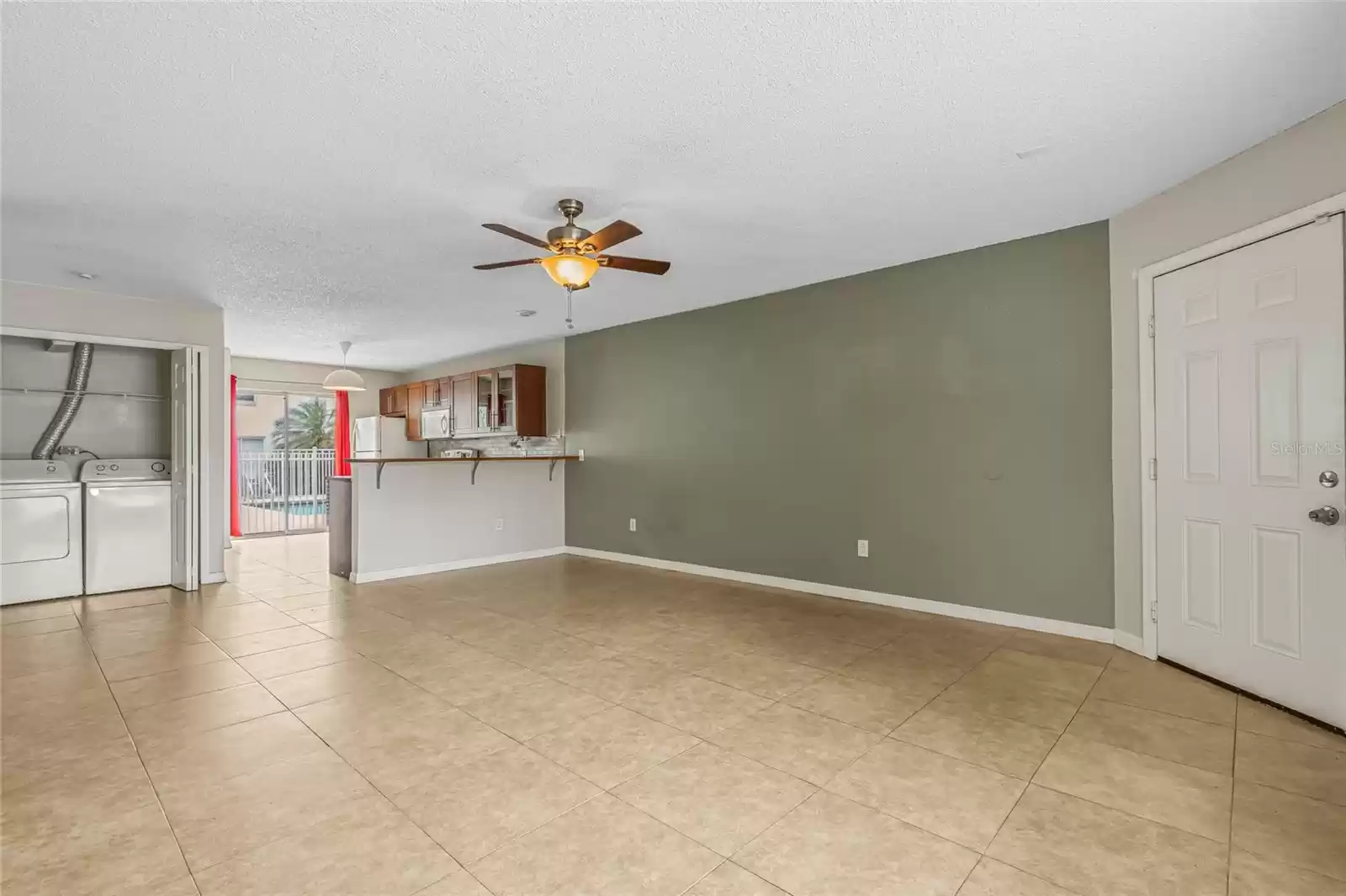 3651 GOLDENROD ROAD, WINTER PARK, Florida 32792, 2 Bedrooms Bedrooms, ,2 BathroomsBathrooms,Residential,For Sale,GOLDENROD,MFRO6218264