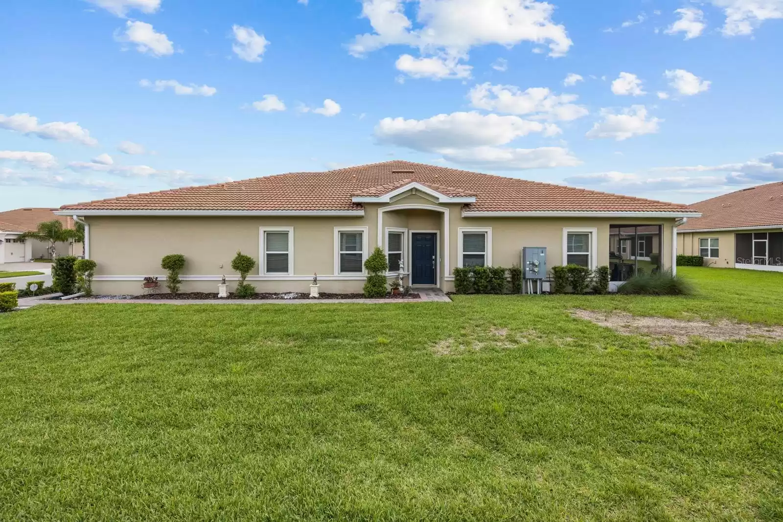 1127 TRAPPERS TRAIL LOOP, DAVENPORT, Florida 33896, 2 Bedrooms Bedrooms, ,2 BathroomsBathrooms,Residential Lease,For Rent,TRAPPERS TRAIL,MFRO6220374