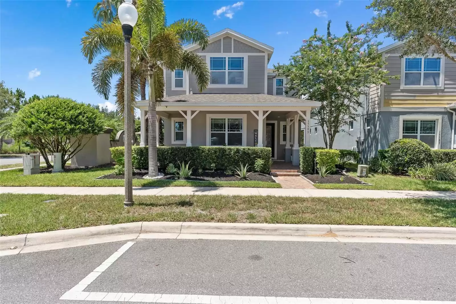 15593 MURCOTT BLOSSOM BOULEVARD, WINTER GARDEN, Florida 34787, 5 Bedrooms Bedrooms, ,2 BathroomsBathrooms,Residential,For Sale,MURCOTT BLOSSOM,MFRO6220648