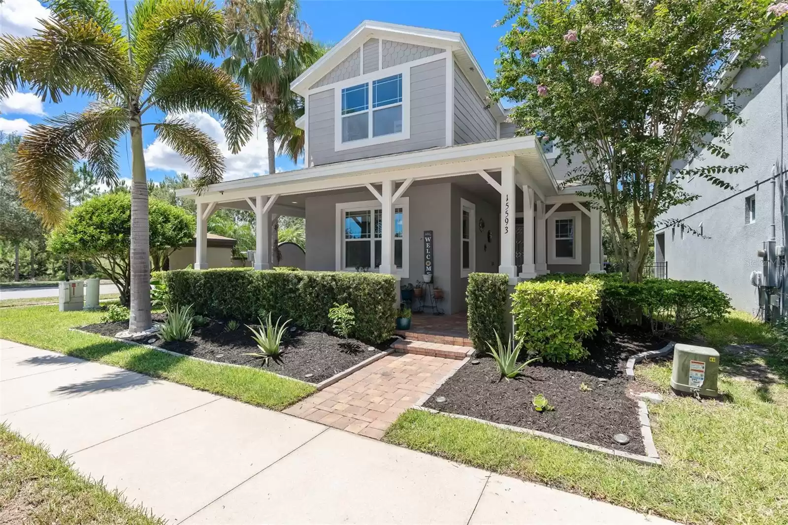 15593 MURCOTT BLOSSOM BOULEVARD, WINTER GARDEN, Florida 34787, 5 Bedrooms Bedrooms, ,2 BathroomsBathrooms,Residential,For Sale,MURCOTT BLOSSOM,MFRO6220648