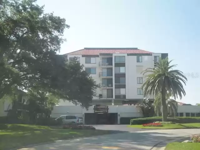 6218 PALMA DEL MAR BOULEVARD, SAINT PETERSBURG, Florida 33715, 2 Bedrooms Bedrooms, ,2 BathroomsBathrooms,Residential Lease,For Rent,PALMA DEL MAR,MFRU8248297