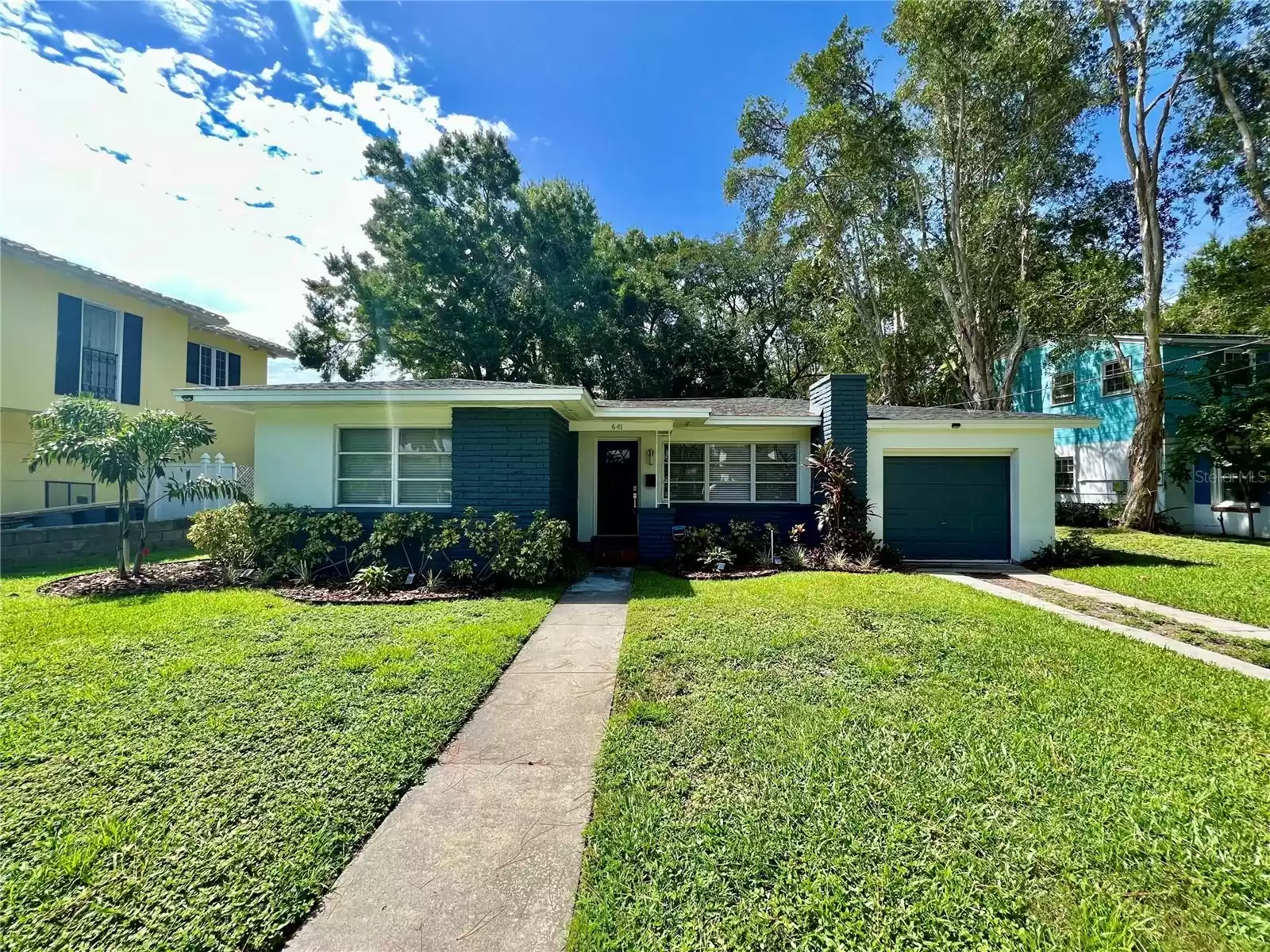 641 GENEVA PLACE, TAMPA, Florida 33606, 2 Bedrooms Bedrooms, ,2 BathroomsBathrooms,Residential Lease,For Rent,GENEVA,MFRT3541591