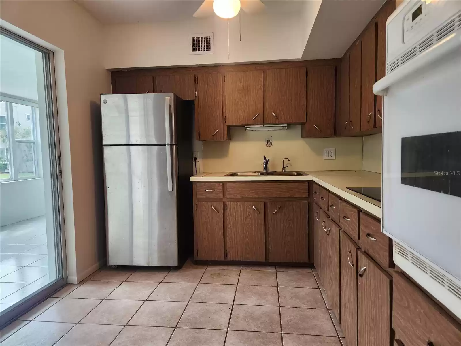 2073 DENMARK STREET, CLEARWATER, Florida 33763, 2 Bedrooms Bedrooms, ,2 BathroomsBathrooms,Residential Lease,For Rent,DENMARK,MFRU8250375