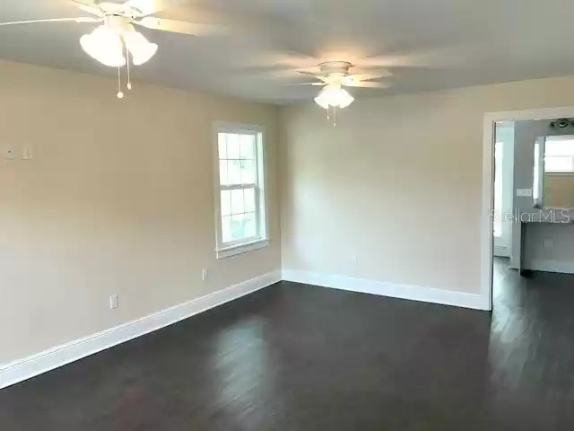 3009 BAY COURT AVENUE, TAMPA, Florida 33611, 4 Bedrooms Bedrooms, ,3 BathroomsBathrooms,Residential Lease,For Rent,BAY COURT,MFRT3541439