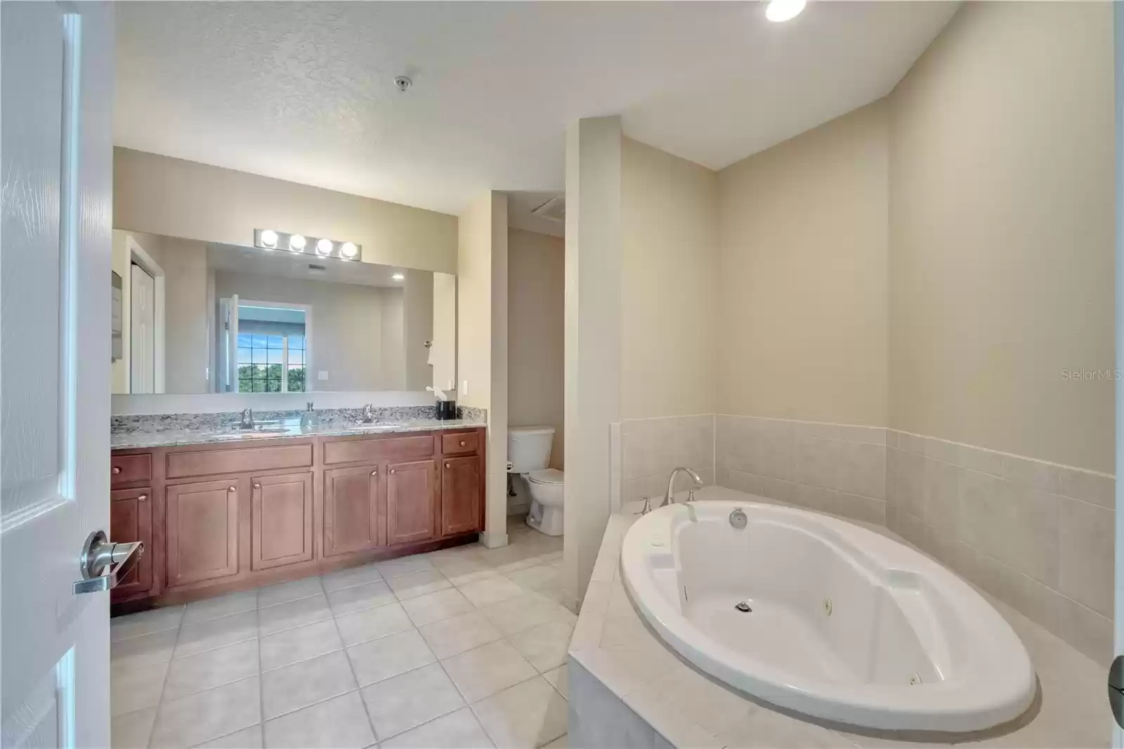 8801 WORLDQUEST BLVD, ORLANDO, Florida 32821, 2 Bedrooms Bedrooms, ,2 BathroomsBathrooms,Residential,For Sale,WORLDQUEST BLVD,MFRO6218119