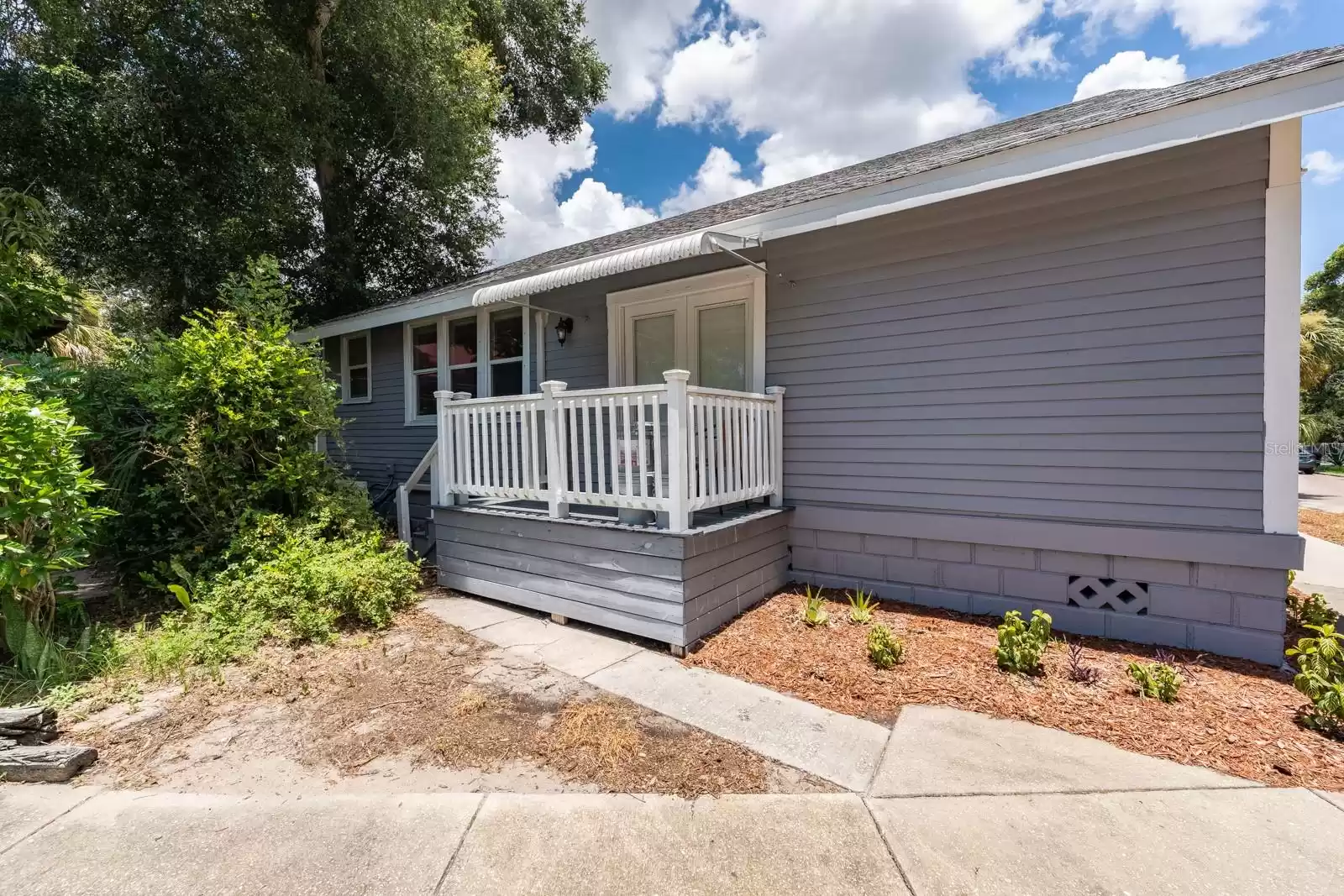 1145 HIGHLAND STREET, ST PETERSBURG, Florida 33701, 3 Bedrooms Bedrooms, ,3 BathroomsBathrooms,Residential Lease,For Rent,HIGHLAND,MFRO6224594