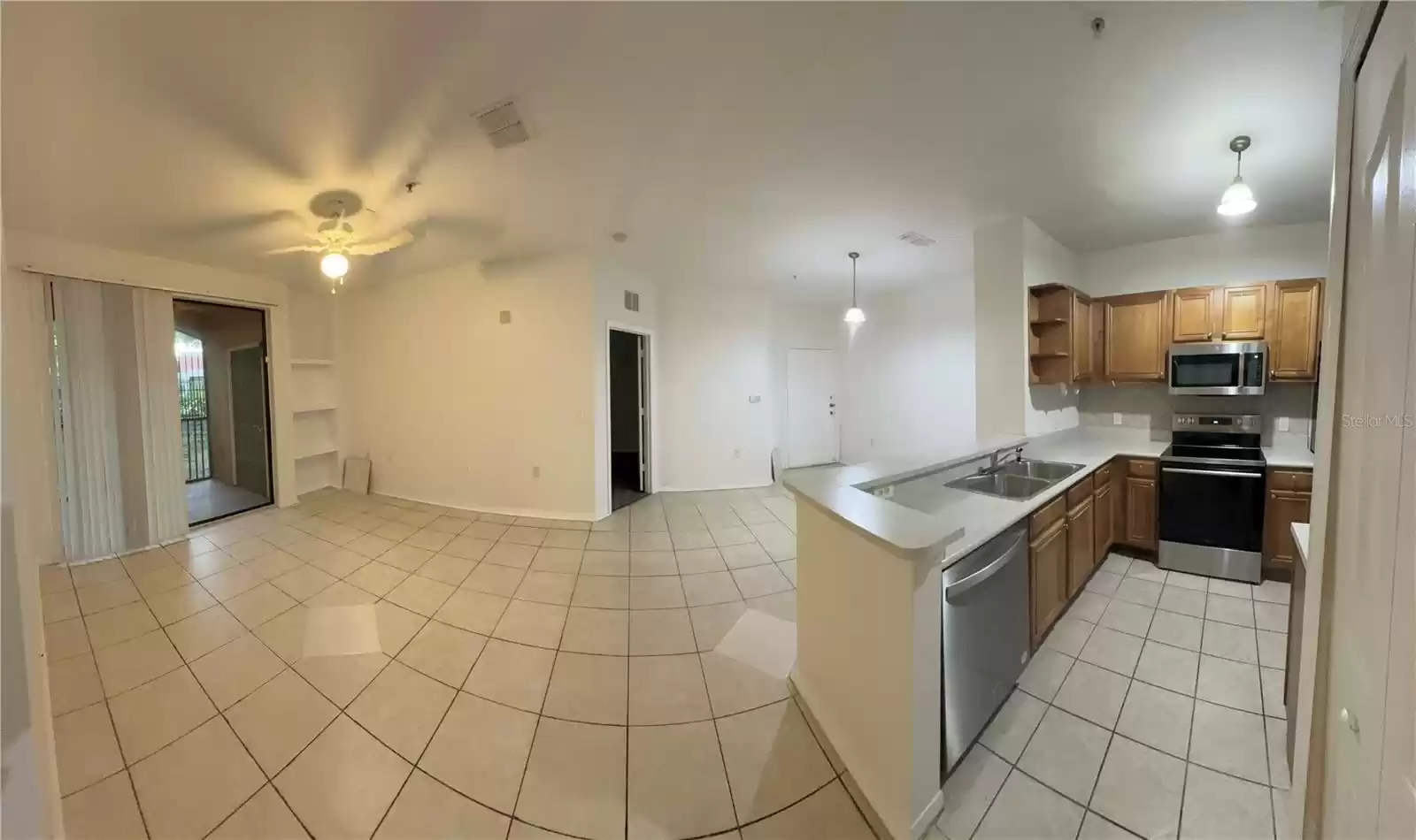 6169 METROWEST BOULEVARD, ORLANDO, Florida 32835, 3 Bedrooms Bedrooms, ,2 BathroomsBathrooms,Residential Lease,For Rent,METROWEST,MFRO6218111