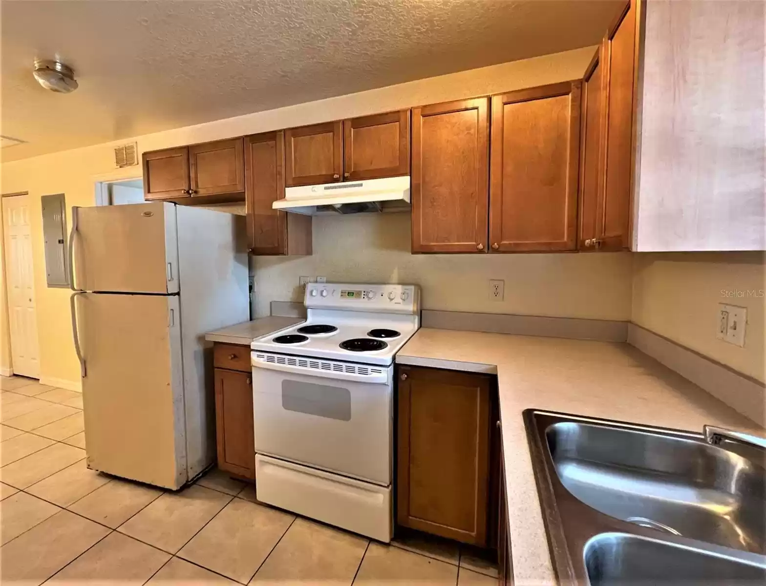 966 22ND AVENUE, ST PETERSBURG, Florida 33705, 2 Bedrooms Bedrooms, ,2 BathroomsBathrooms,Residential Lease,For Rent,22ND,MFRT3542832