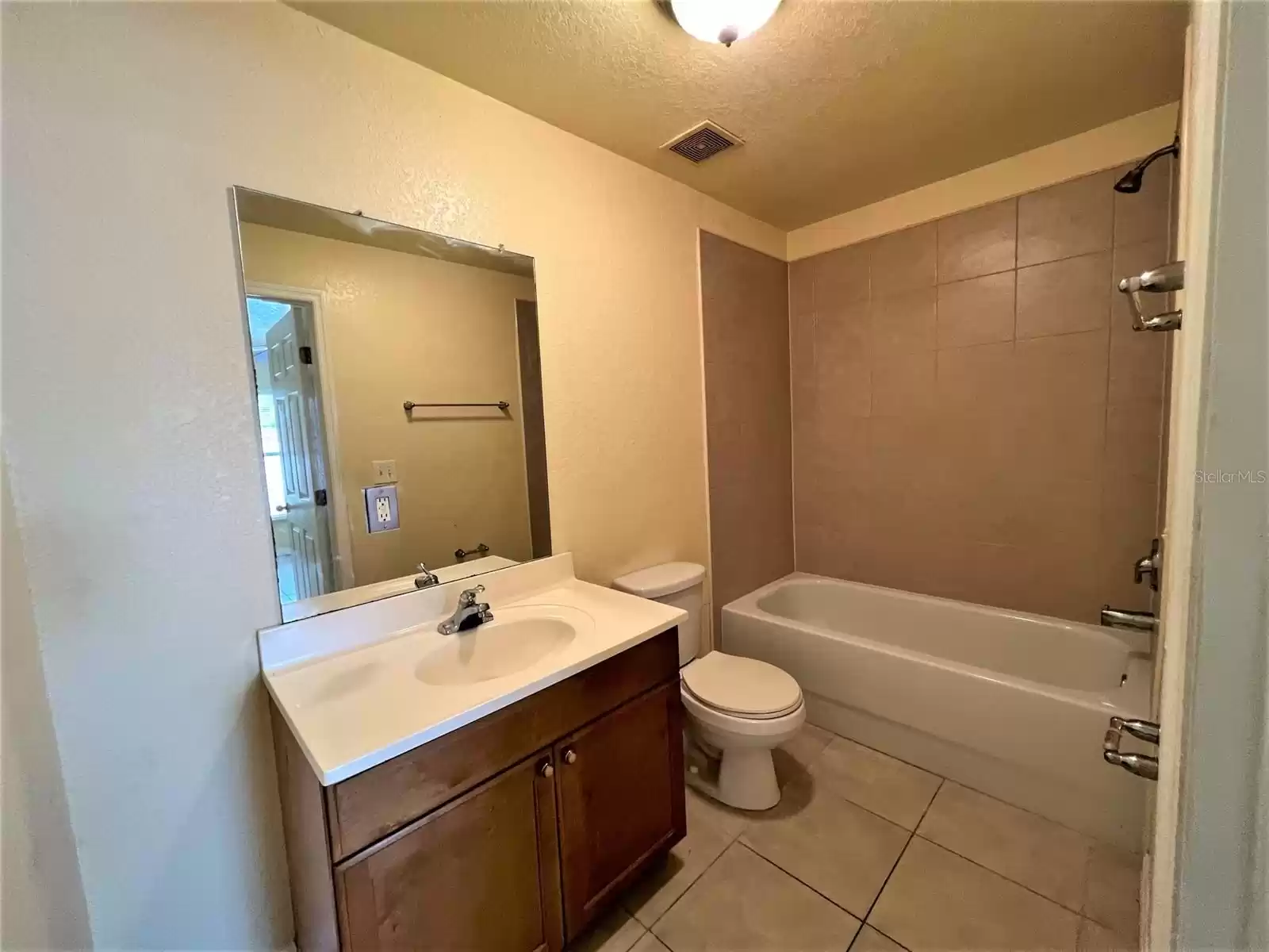 966 22ND AVENUE, ST PETERSBURG, Florida 33705, 2 Bedrooms Bedrooms, ,2 BathroomsBathrooms,Residential Lease,For Rent,22ND,MFRT3542832