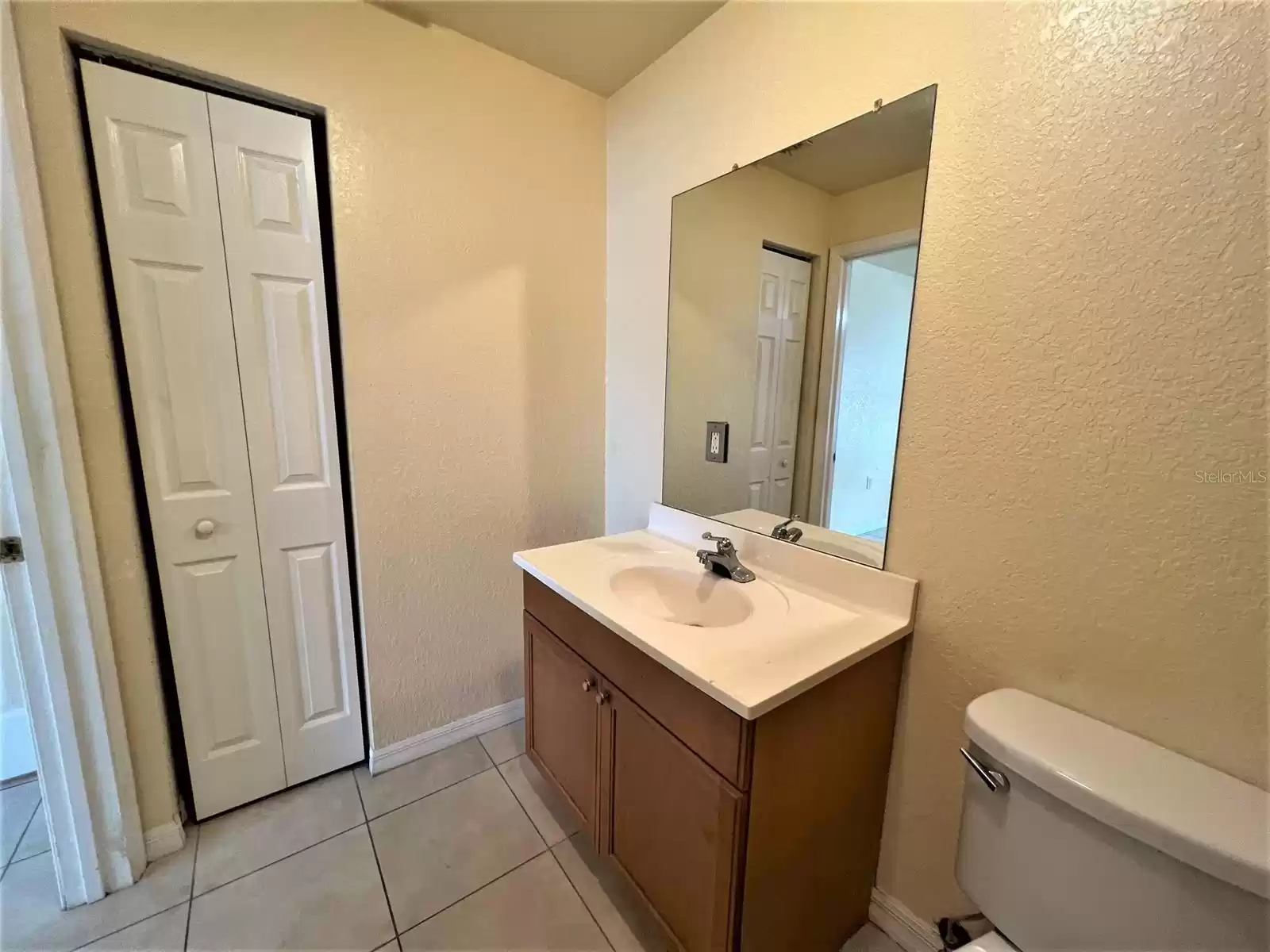 966 22ND AVENUE, ST PETERSBURG, Florida 33705, 2 Bedrooms Bedrooms, ,2 BathroomsBathrooms,Residential Lease,For Rent,22ND,MFRT3542832