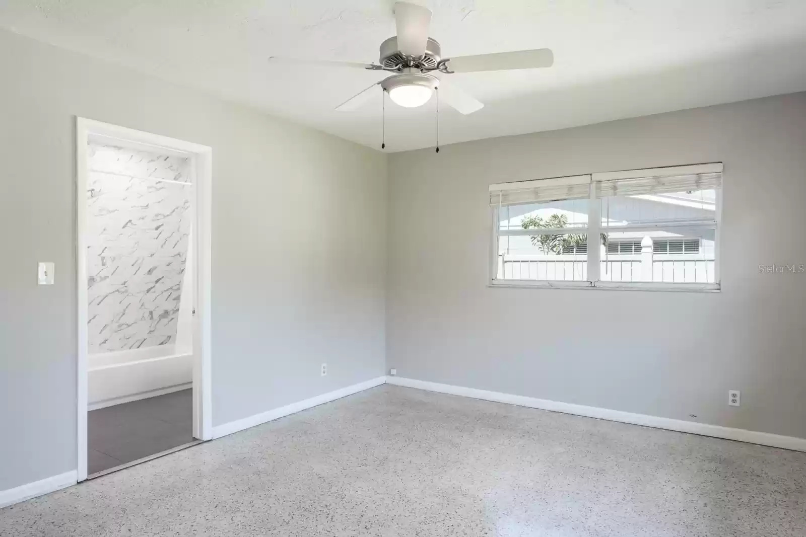 1543 DELAWARE AVENUE, SAINT PETERSBURG, Florida 33703, 3 Bedrooms Bedrooms, ,2 BathroomsBathrooms,Residential Lease,For Rent,DELAWARE,MFRU8250801