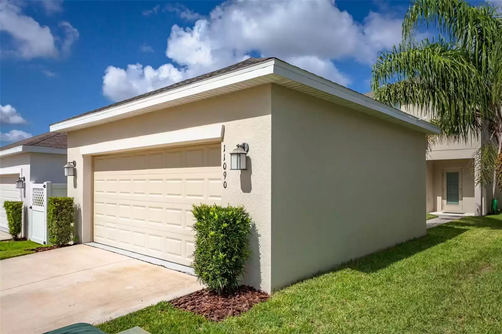 11090 SILVER SURFER ALLEY, WINTER GARDEN, Florida 34787, 4 Bedrooms Bedrooms, ,3 BathroomsBathrooms,Residential,For Sale,SILVER SURFER,MFRO6224222