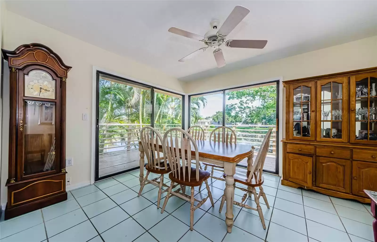 1008 Caravel Ct, Tarpon Springs, Florida 34689, 3 Bedrooms Bedrooms, ,2 BathroomsBathrooms,Residential,For Sale,CARAVEL,U8250981