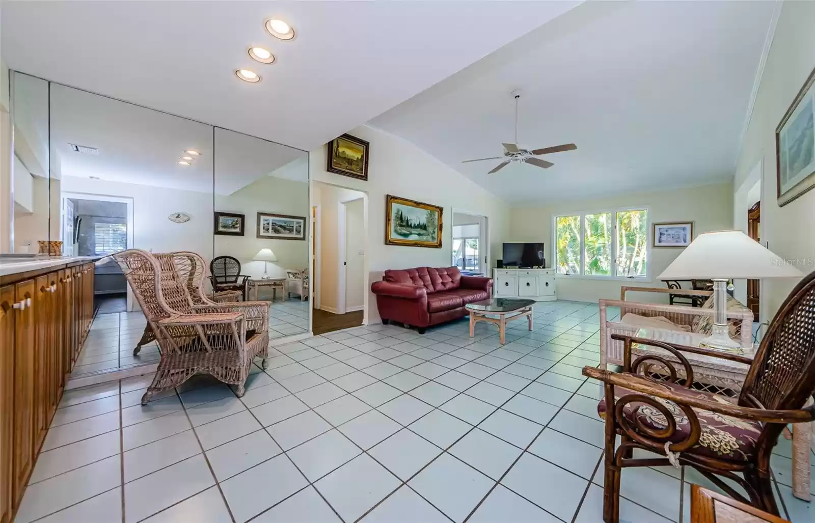 1008 Caravel Ct, Tarpon Springs, Florida 34689, 3 Bedrooms Bedrooms, ,2 BathroomsBathrooms,Residential,For Sale,CARAVEL,U8250981