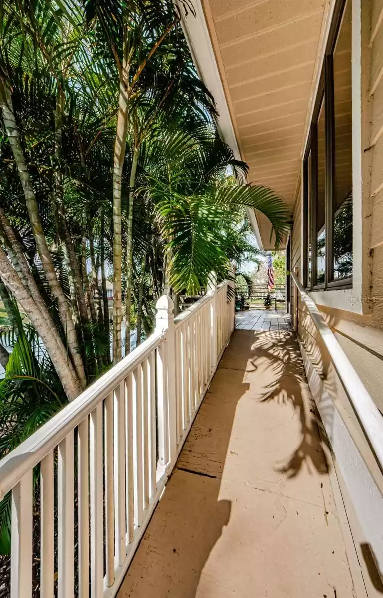 1008 Caravel Ct, Tarpon Springs, Florida 34689, 3 Bedrooms Bedrooms, ,2 BathroomsBathrooms,Residential,For Sale,CARAVEL,U8250981