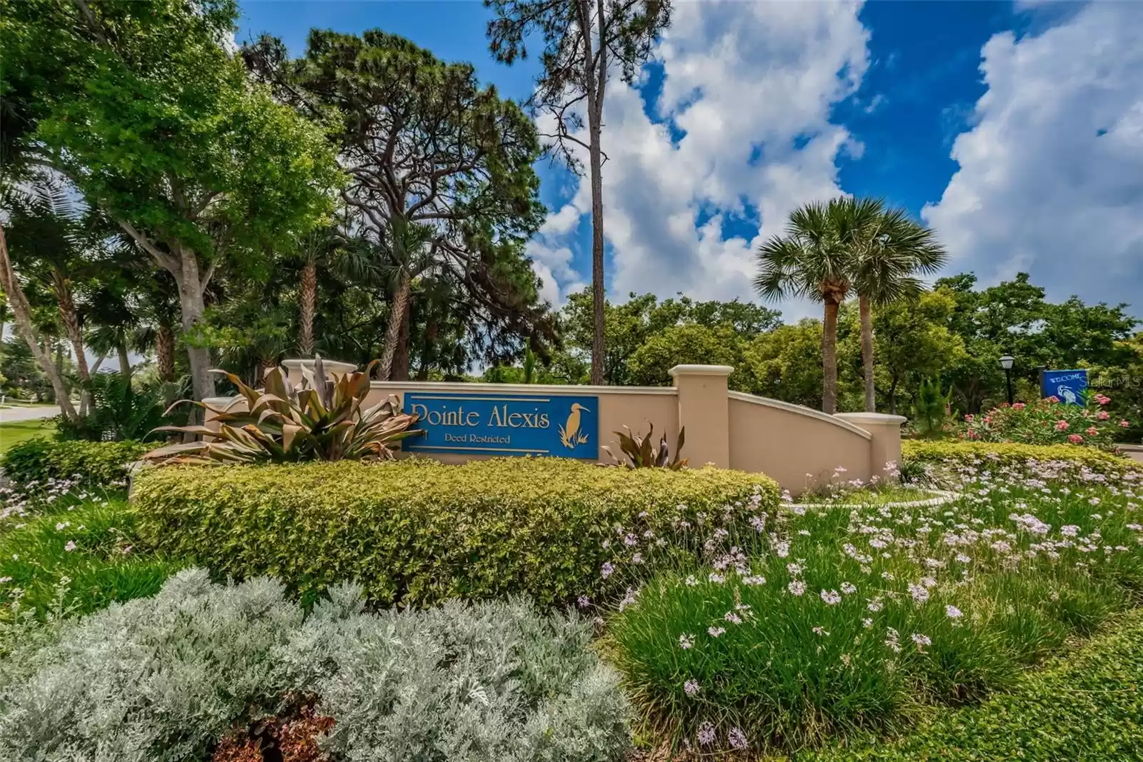 1008 Caravel Ct, Tarpon Springs, Florida 34689, 3 Bedrooms Bedrooms, ,2 BathroomsBathrooms,Residential,For Sale,CARAVEL,U8250981