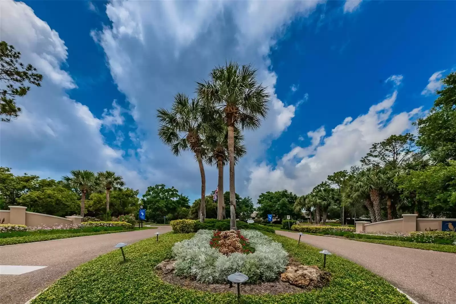1008 Caravel Ct, Tarpon Springs, Florida 34689, 3 Bedrooms Bedrooms, ,2 BathroomsBathrooms,Residential,For Sale,CARAVEL,U8250981