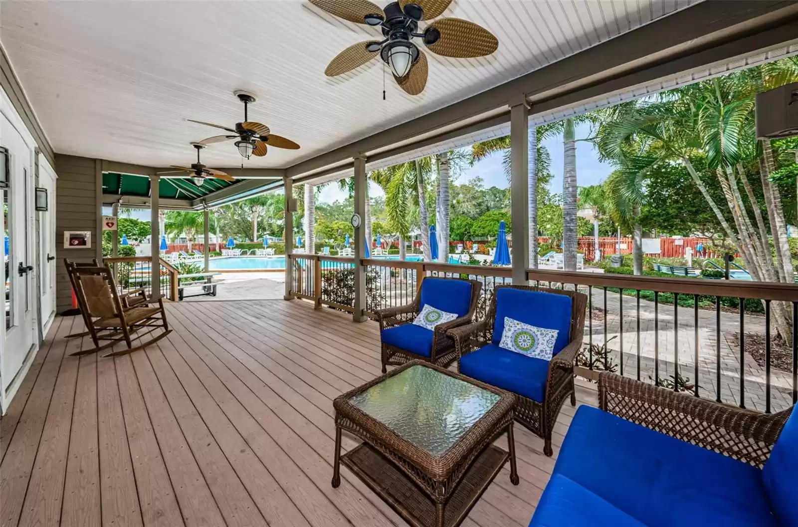 1008 Caravel Ct, Tarpon Springs, Florida 34689, 3 Bedrooms Bedrooms, ,2 BathroomsBathrooms,Residential,For Sale,CARAVEL,U8250981