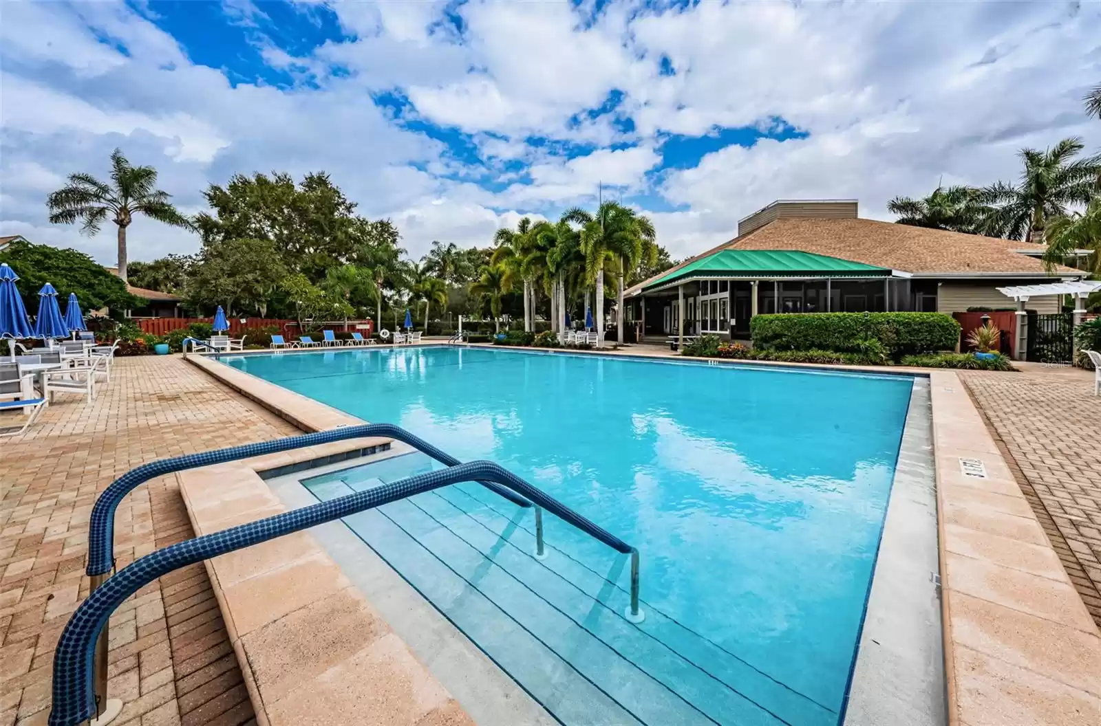1008 Caravel Ct, Tarpon Springs, Florida 34689, 3 Bedrooms Bedrooms, ,2 BathroomsBathrooms,Residential,For Sale,CARAVEL,U8250981