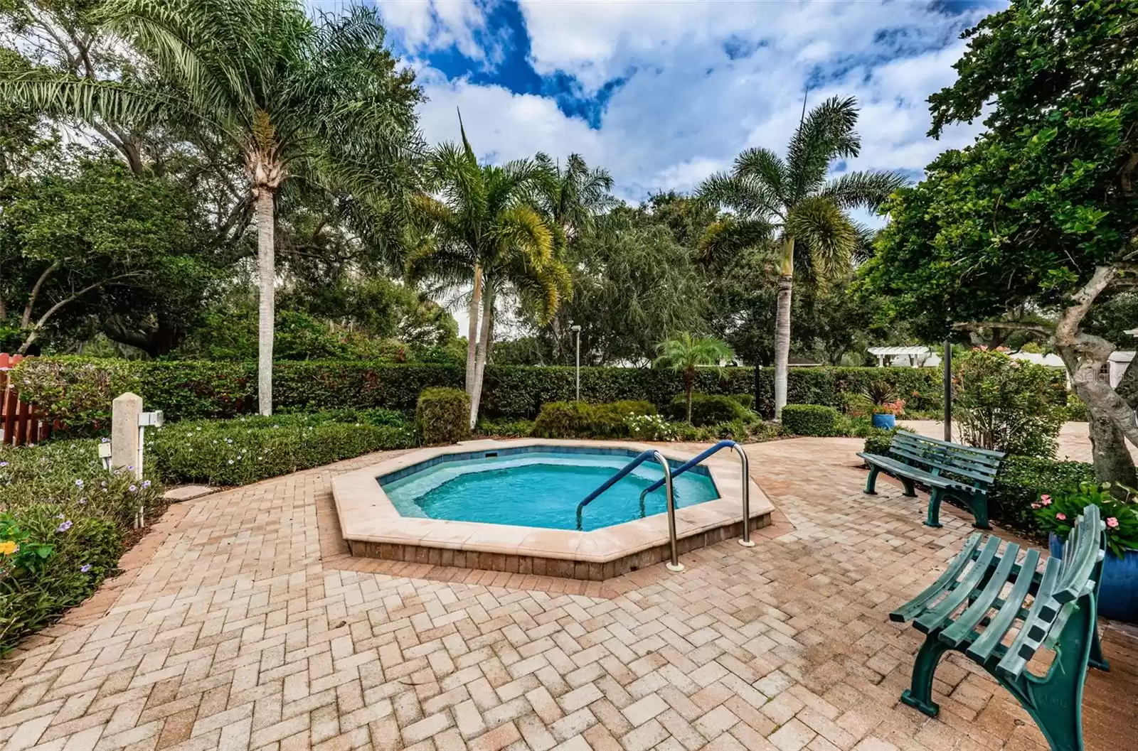 1008 Caravel Ct, Tarpon Springs, Florida 34689, 3 Bedrooms Bedrooms, ,2 BathroomsBathrooms,Residential,For Sale,CARAVEL,U8250981