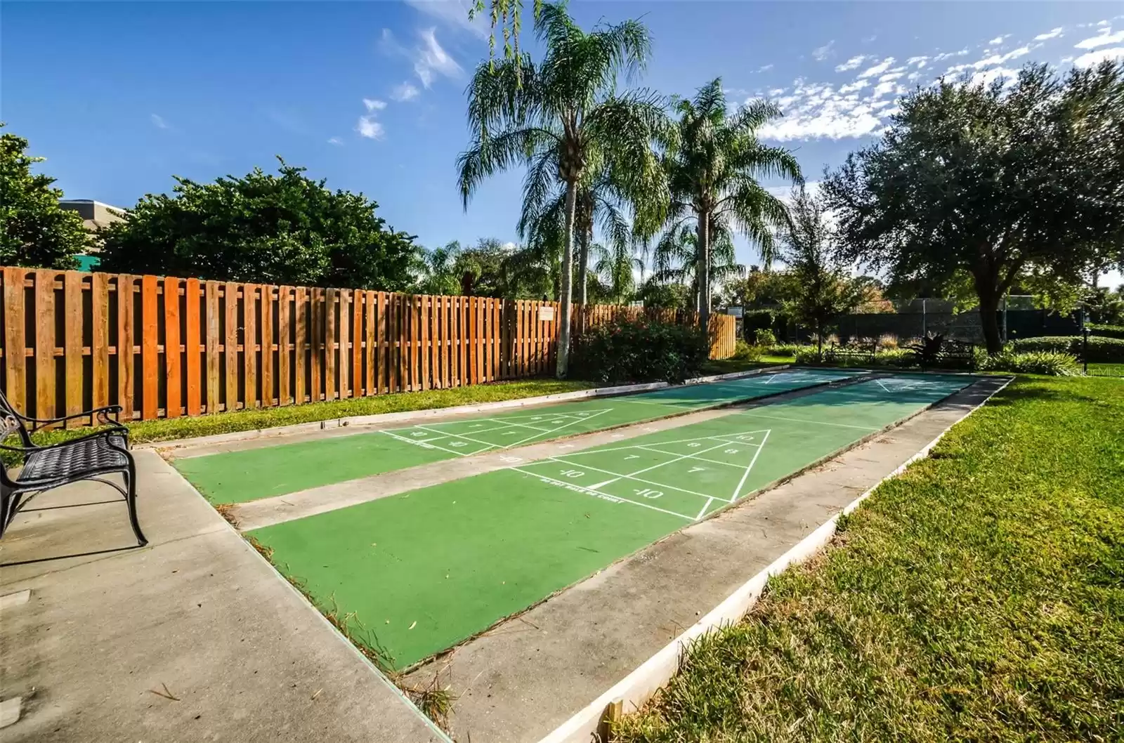 1008 Caravel Ct, Tarpon Springs, Florida 34689, 3 Bedrooms Bedrooms, ,2 BathroomsBathrooms,Residential,For Sale,CARAVEL,U8250981