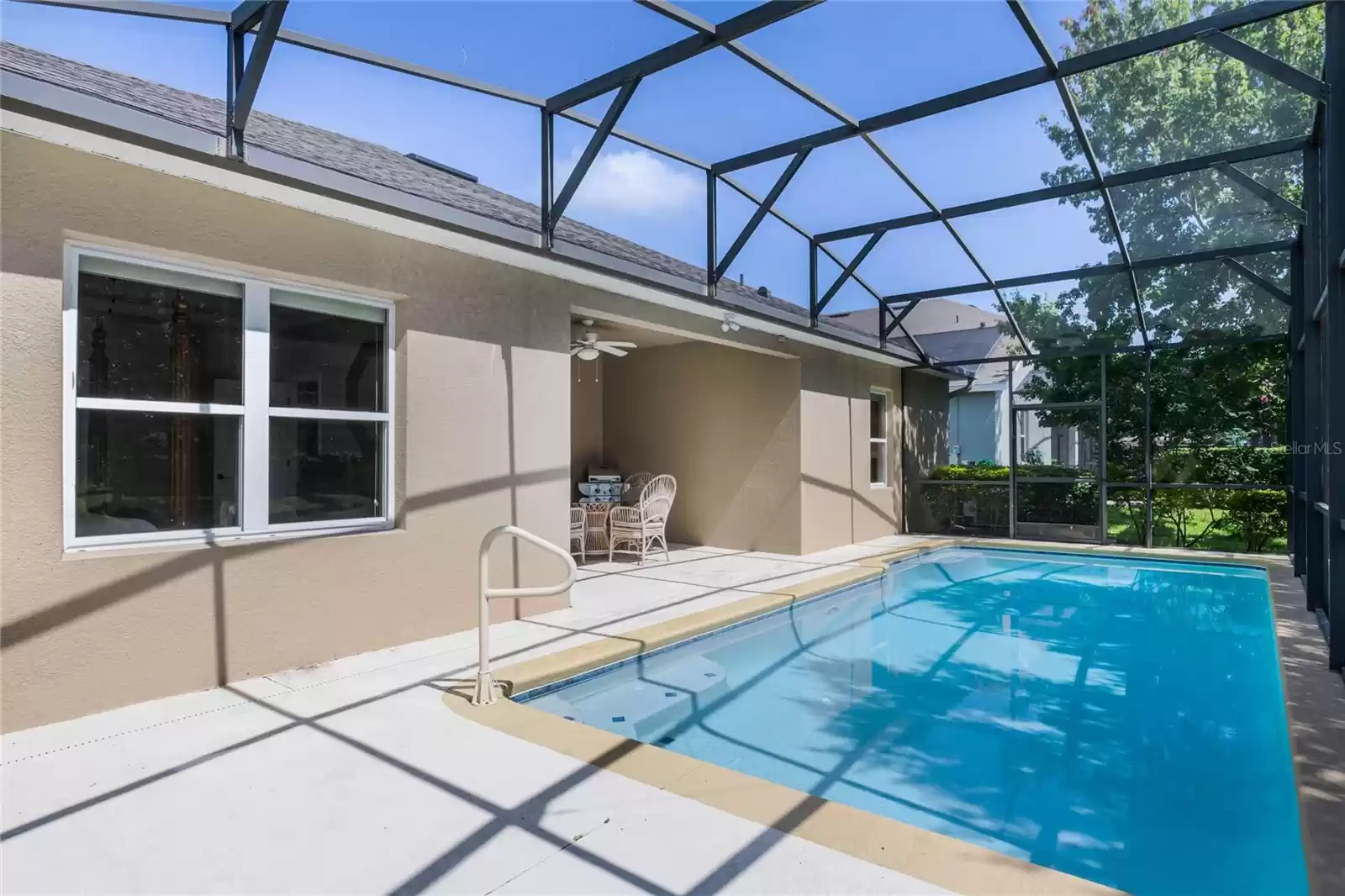 15515 SANDFIELD LOOP, WINTER GARDEN, Florida 34787, 4 Bedrooms Bedrooms, ,3 BathroomsBathrooms,Residential,For Sale,SANDFIELD LOOP,MFRO6224372