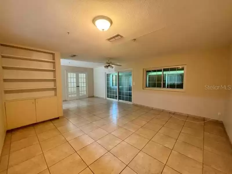 3210 ESCONDIDO DRIVE, ORLANDO, Florida 32827, 4 Bedrooms Bedrooms, ,2 BathroomsBathrooms,Residential Lease,For Rent,ESCONDIDO,MFRS5109044