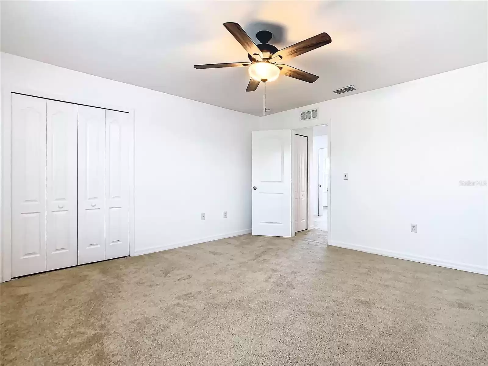 1875 MONTE CRISTO LANE, KISSIMMEE, Florida 34758, 4 Bedrooms Bedrooms, ,2 BathroomsBathrooms,Residential,For Sale,MONTE CRISTO,0,MFRT3539173