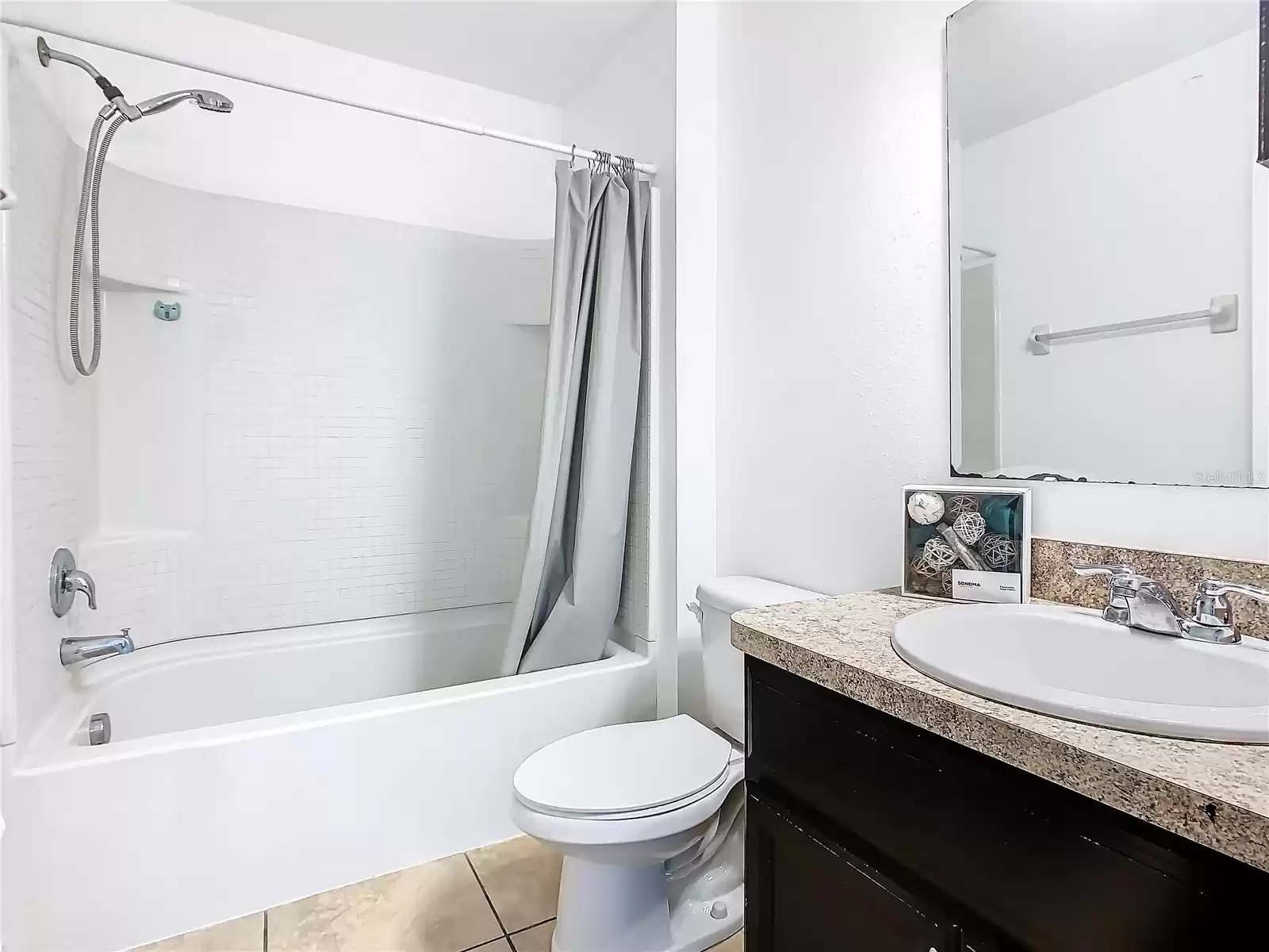 1875 MONTE CRISTO LANE, KISSIMMEE, Florida 34758, 4 Bedrooms Bedrooms, ,2 BathroomsBathrooms,Residential,For Sale,MONTE CRISTO,0,MFRT3539173