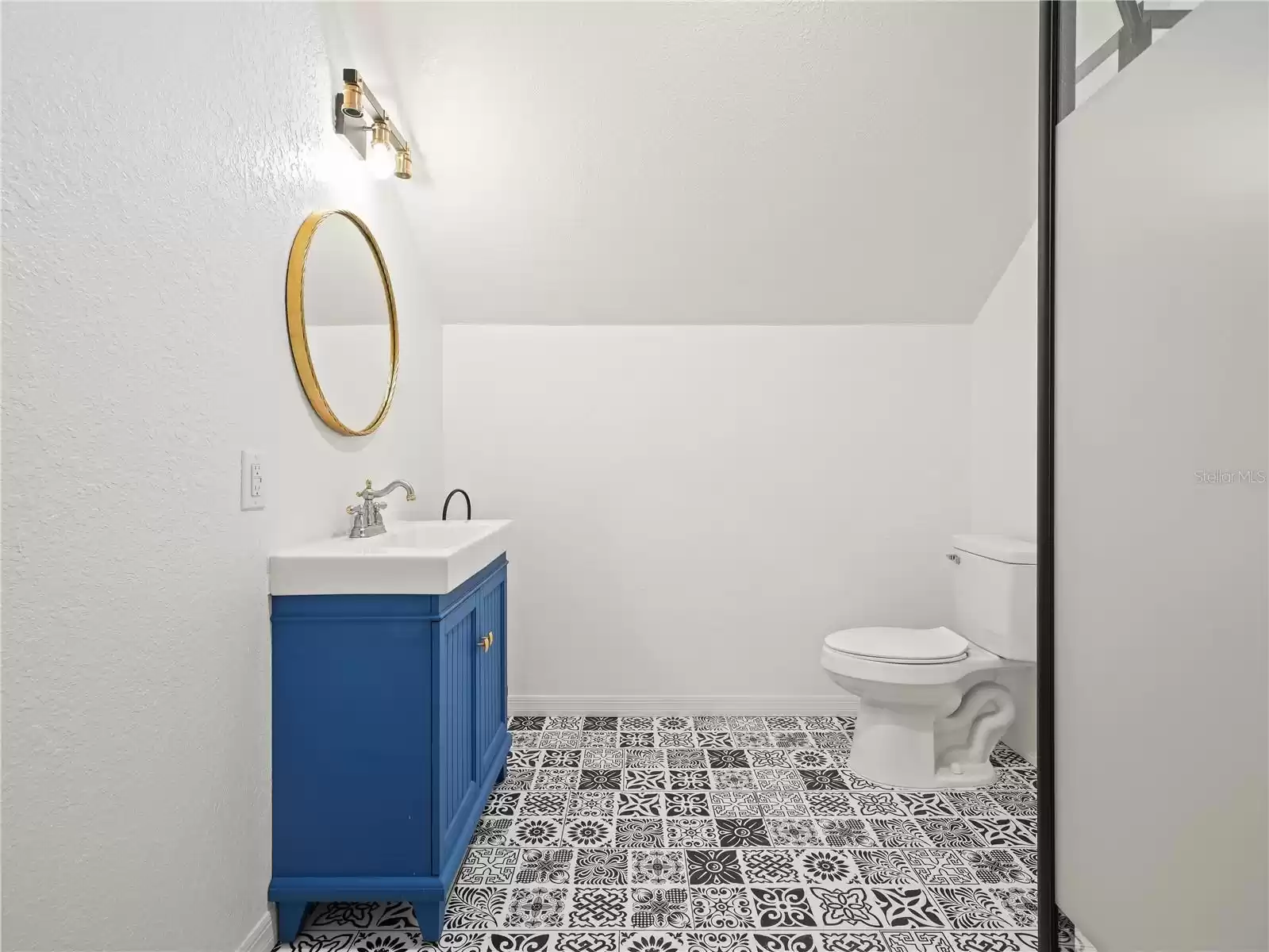 3rd bathroom upstairs