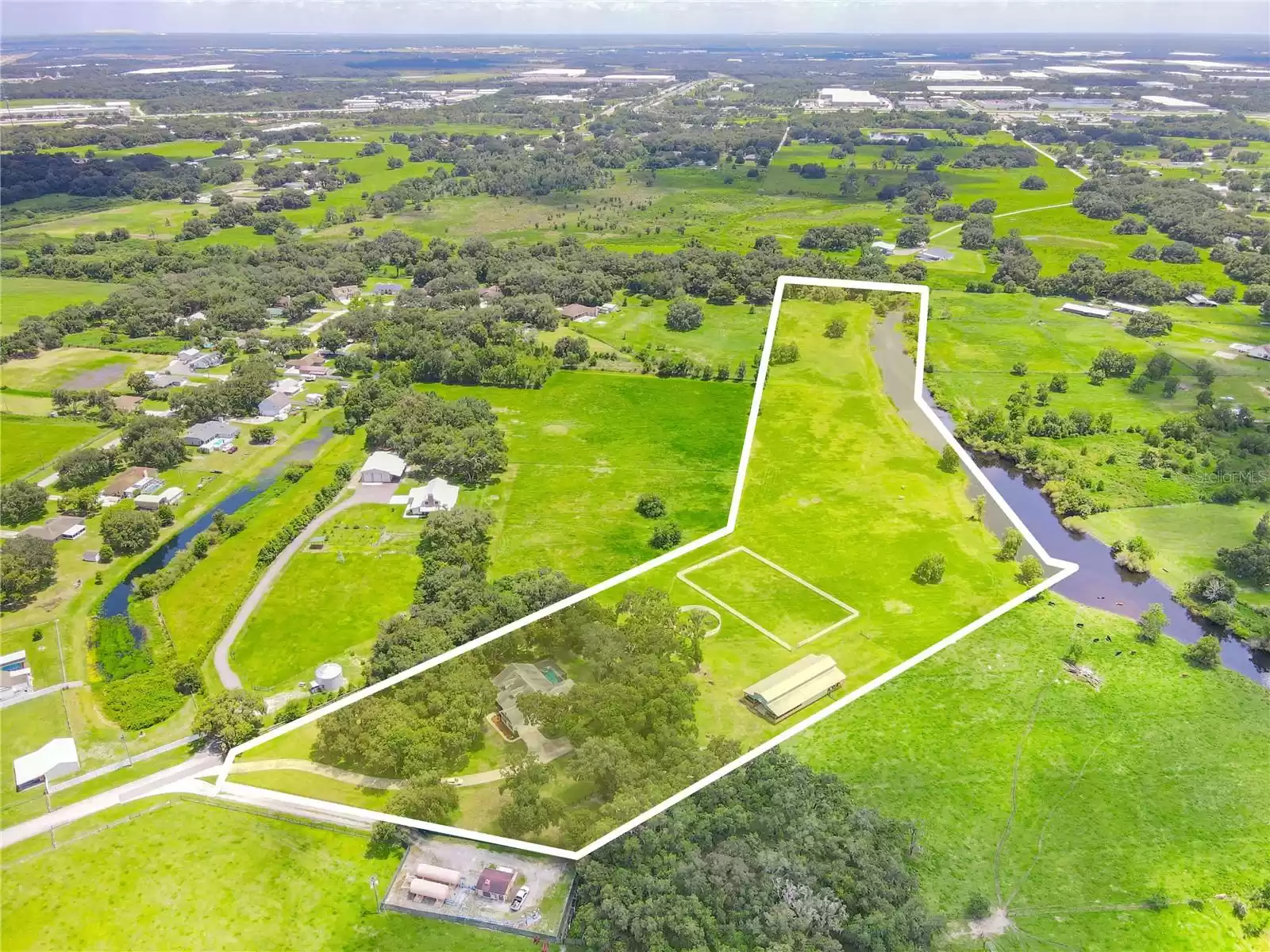 1096 Drew St, Lakeland, Florida 33810, 4 Bedrooms Bedrooms, ,3 BathroomsBathrooms,Residential,For Sale,DREW,L4946402