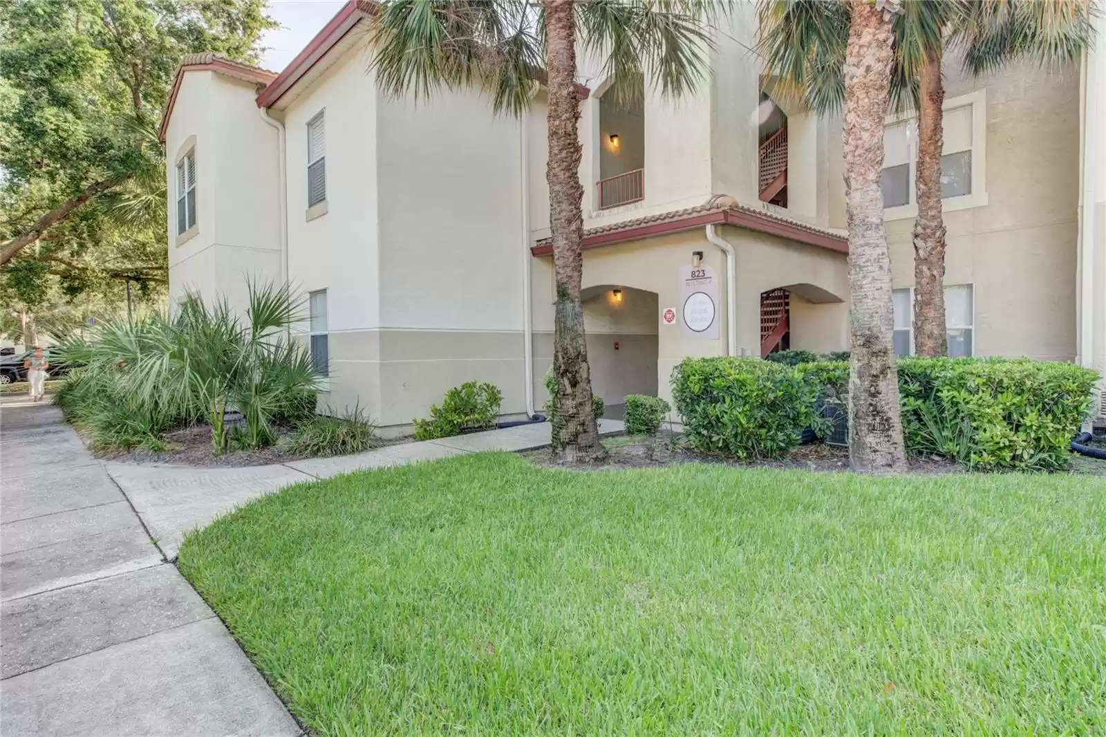 823 CAMARGO WAY, ALTAMONTE SPRINGS, Florida 32714, 2 Bedrooms Bedrooms, ,2 BathroomsBathrooms,Residential,For Sale,CAMARGO,MFRO6226743