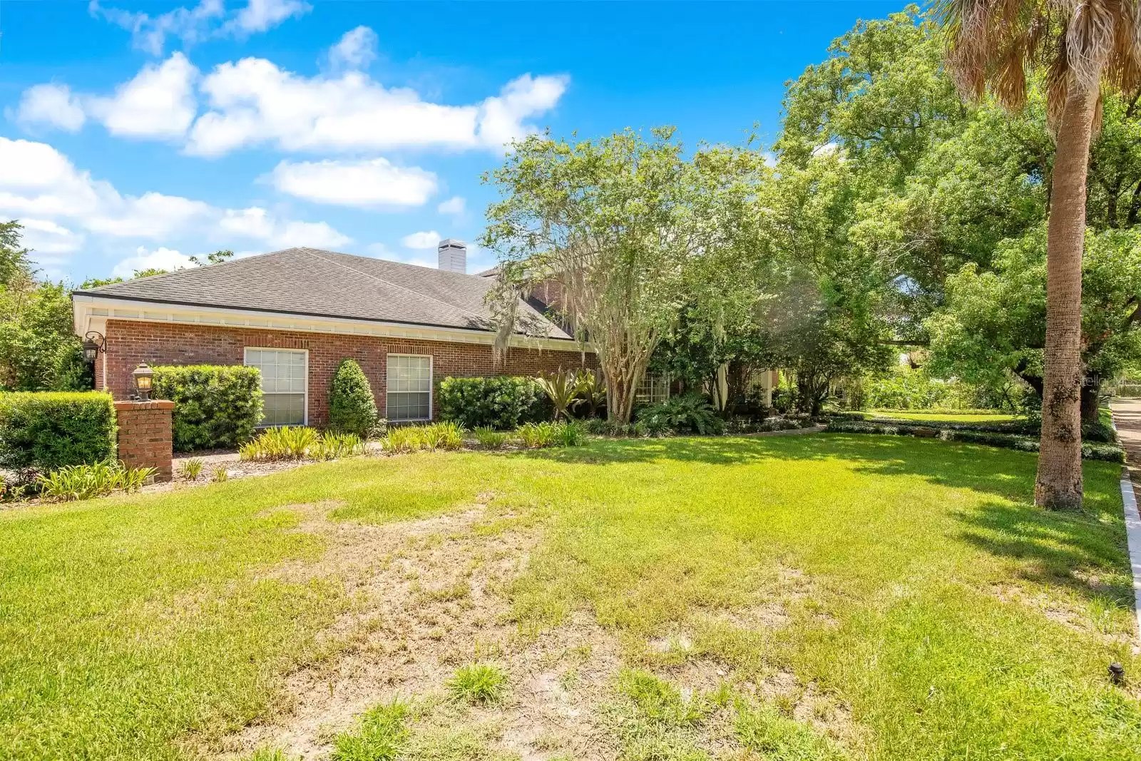 1650 LAKEHURST AVENUE, WINTER PARK, Florida 32789, 4 Bedrooms Bedrooms, ,4 BathroomsBathrooms,Residential,For Sale,LAKEHURST,MFRO6225250