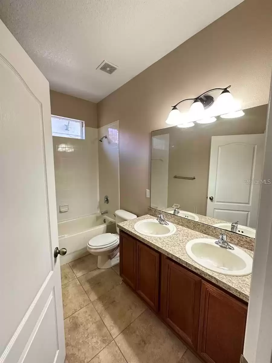 9014 DRY CREEK LANE, ORLANDO, Florida 32832, 4 Bedrooms Bedrooms, ,2 BathroomsBathrooms,Residential Lease,For Rent,DRY CREEK LANE,MFRO6227120