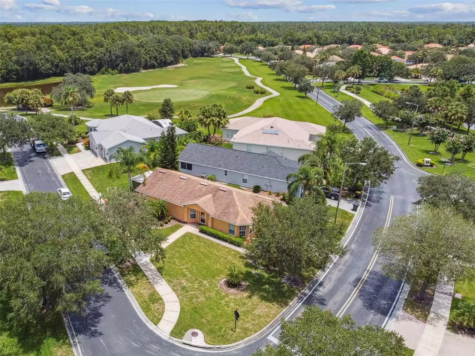 167 BELL TOWER XING W, POINCIANA, Florida 34759, 2 Bedrooms Bedrooms, ,2 BathroomsBathrooms,Residential,For Sale,BELL TOWER XING W,0,MFRS5109013