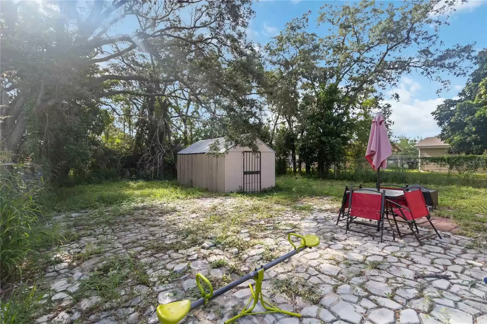 501 NORMANDALE AVENUE, ORLANDO, Florida 32835, 3 Bedrooms Bedrooms, ,2 BathroomsBathrooms,Residential,For Sale,NORMANDALE,MFRO6225374