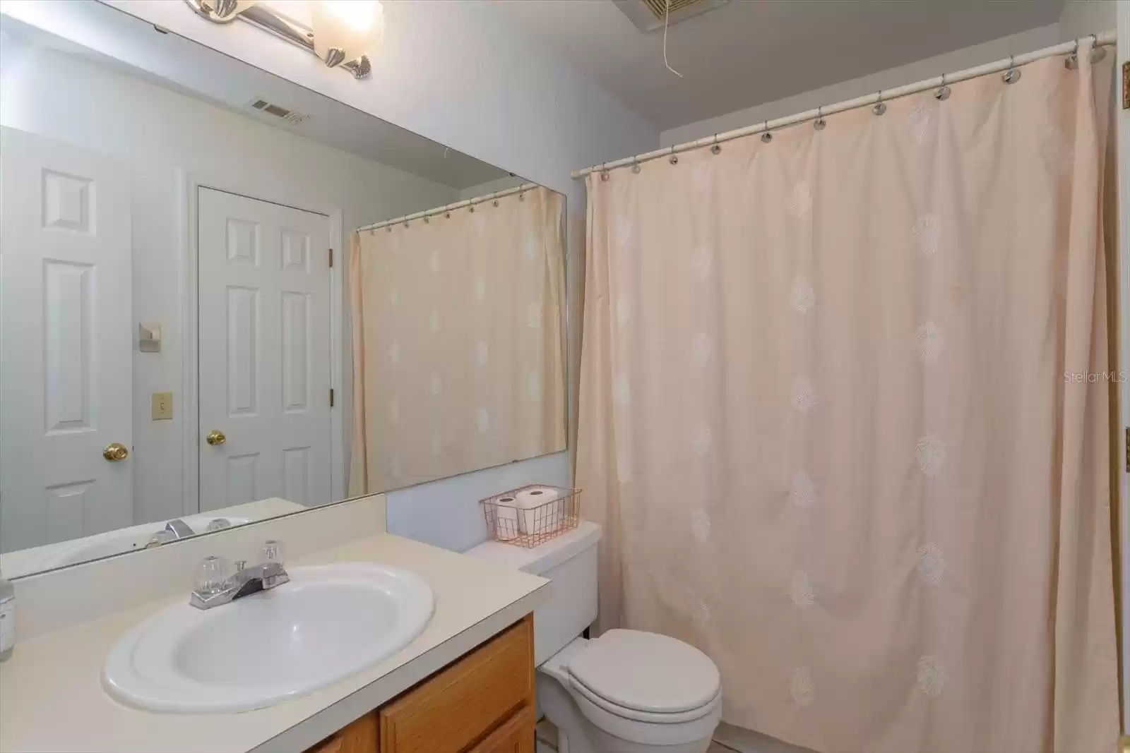 685 YOUNGSTOWN PARKWAY, ALTAMONTE SPRINGS, Florida 32714, 3 Bedrooms Bedrooms, ,2 BathroomsBathrooms,Residential,For Sale,YOUNGSTOWN,MFRO6184235