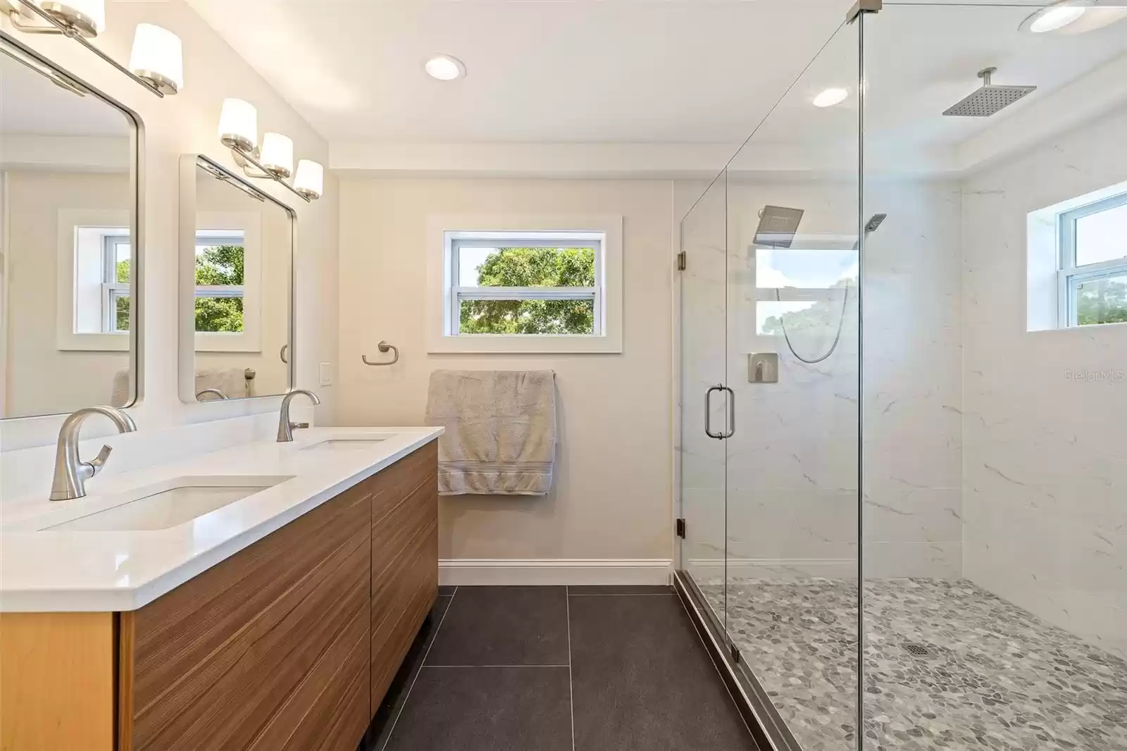 Primary ensuite Bathroom