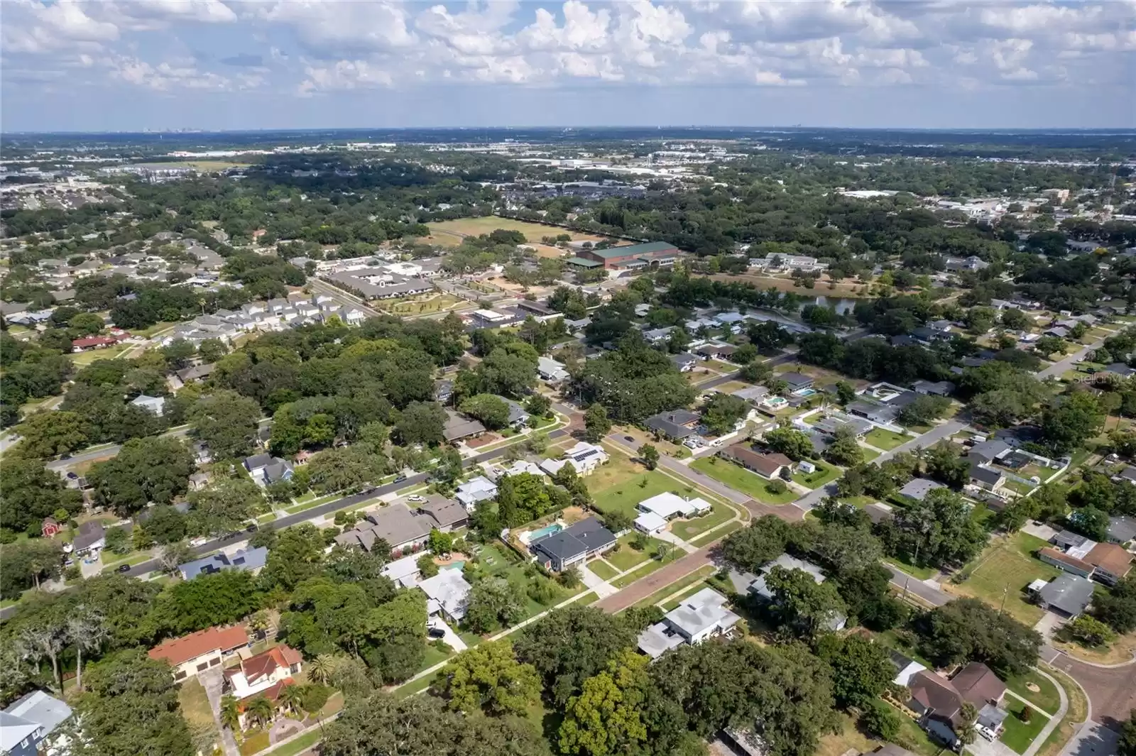 515 BOYD STREET, WINTER GARDEN, Florida 34787, 5 Bedrooms Bedrooms, ,4 BathroomsBathrooms,Residential,For Sale,BOYD,MFRO6222919