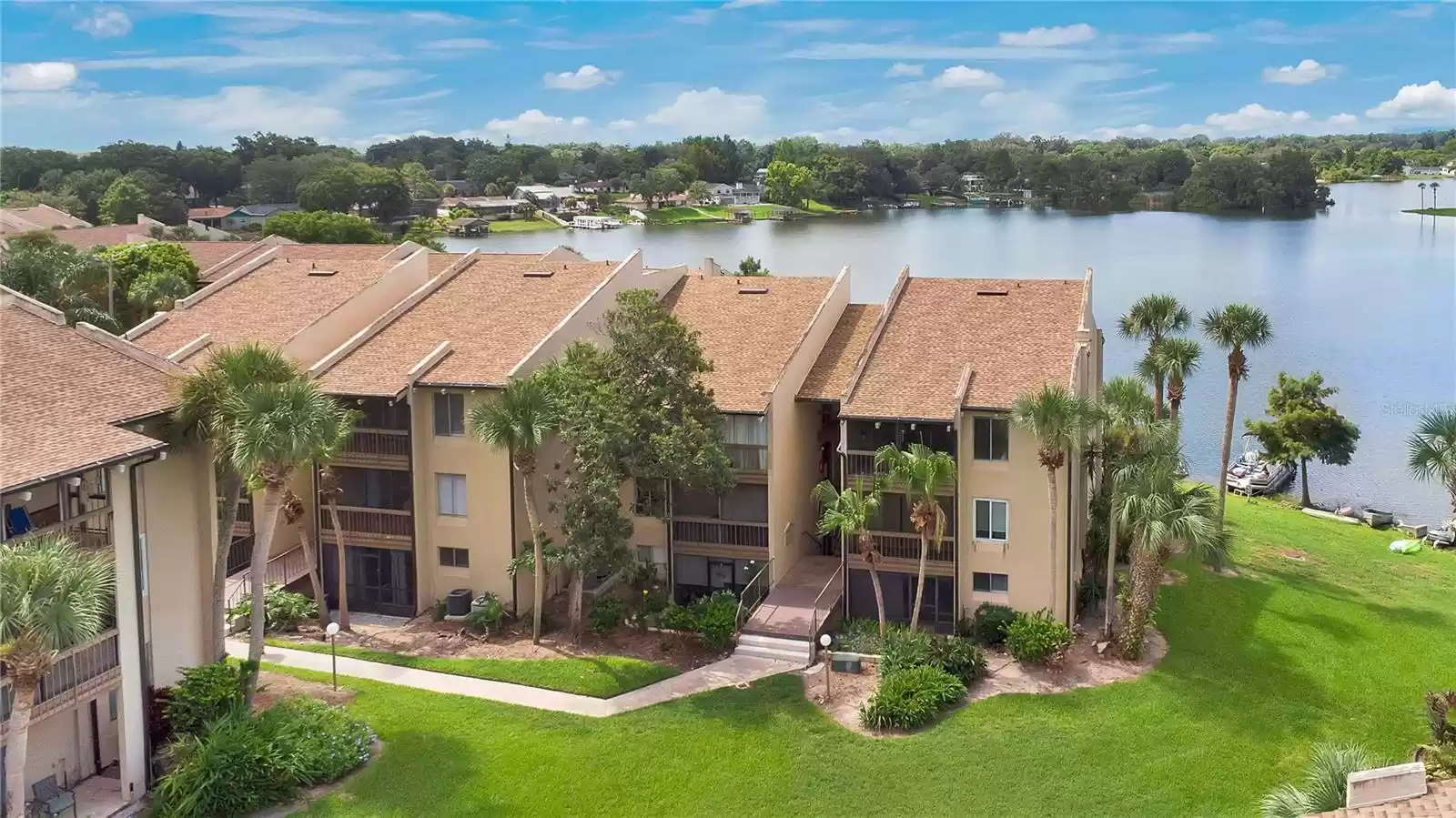 574 ORANGE DRIVE, ALTAMONTE SPRINGS, Florida 32701, 1 Bedroom Bedrooms, ,1 BathroomBathrooms,Residential,For Sale,ORANGE,MFRO6225875