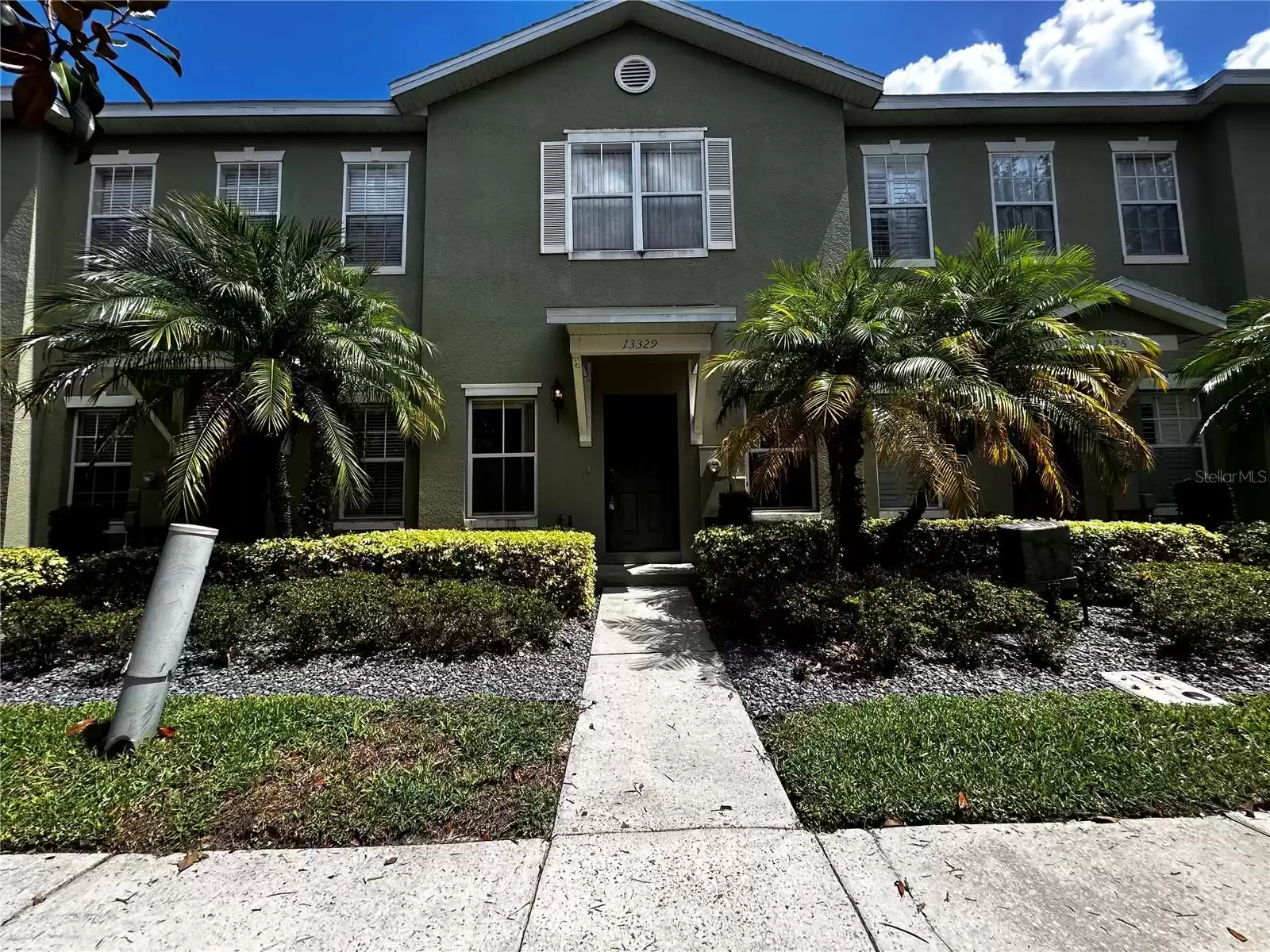 13329 HARBOR SHORE LANE, WINTER GARDEN, Florida 34787, 2 Bedrooms Bedrooms, ,2 BathroomsBathrooms,Residential,For Sale,HARBOR SHORE,MFRG5083767