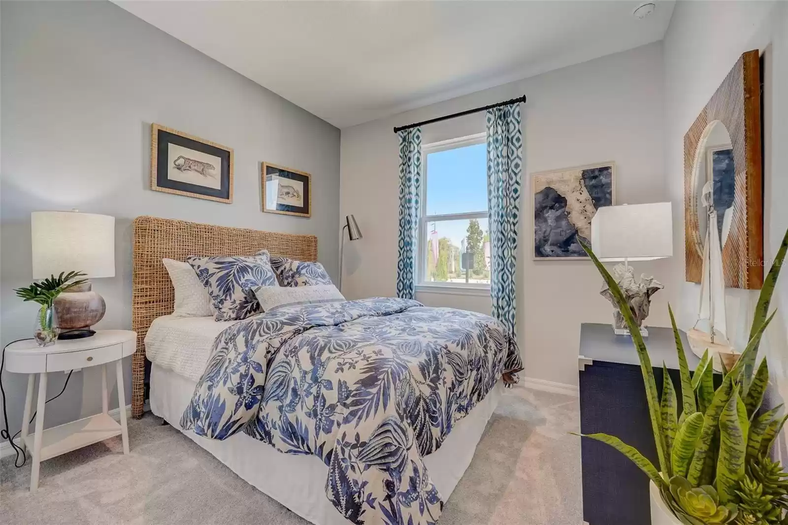 12922 TROVITA DRIVE, GRAND ISLAND, Florida 32735, 4 Bedrooms Bedrooms, ,2 BathroomsBathrooms,Residential,For Sale,TROVITA,MFRO6225327