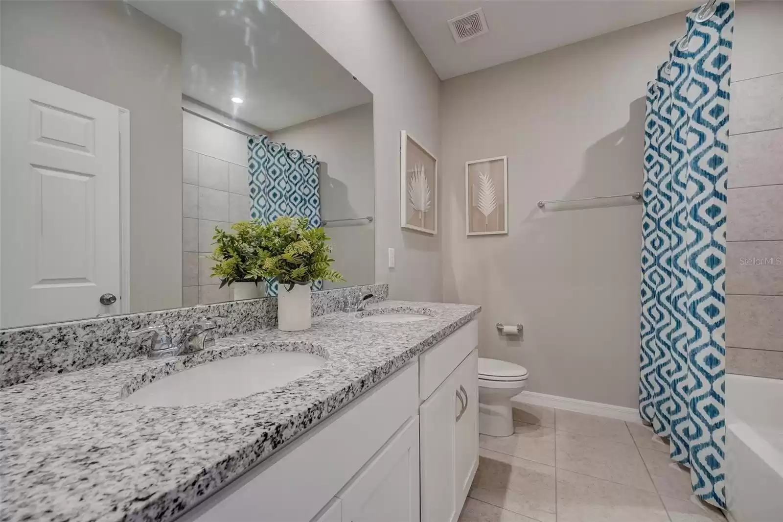 12922 TROVITA DRIVE, GRAND ISLAND, Florida 32735, 4 Bedrooms Bedrooms, ,2 BathroomsBathrooms,Residential,For Sale,TROVITA,MFRO6225327