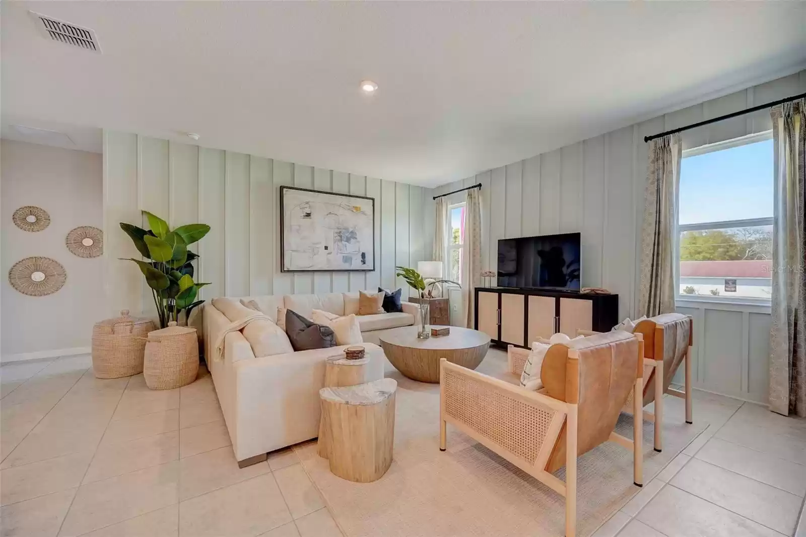 12922 TROVITA DRIVE, GRAND ISLAND, Florida 32735, 4 Bedrooms Bedrooms, ,2 BathroomsBathrooms,Residential,For Sale,TROVITA,MFRO6225327