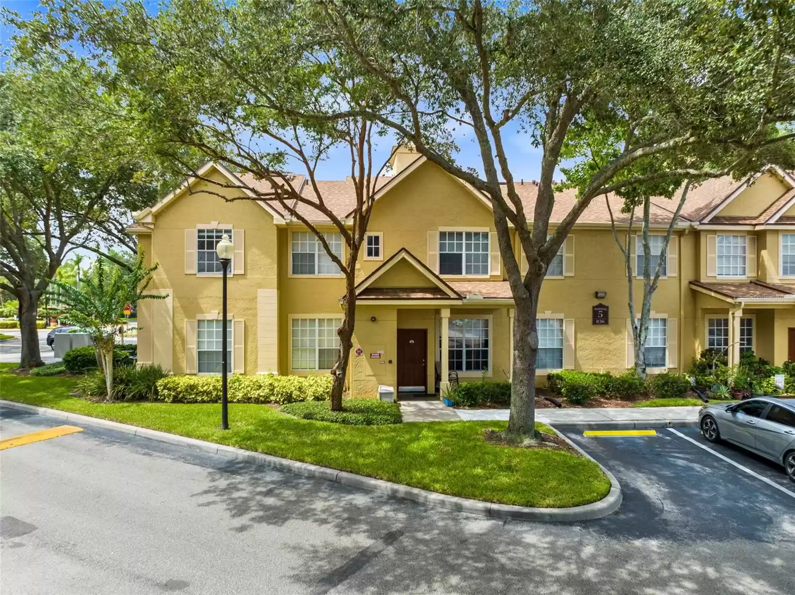 836 GRAND REGENCY POINT, ALTAMONTE SPRINGS, Florida 32714, 3 Bedrooms Bedrooms, ,2 BathroomsBathrooms,Residential,For Sale,GRAND REGENCY,MFRO6227634