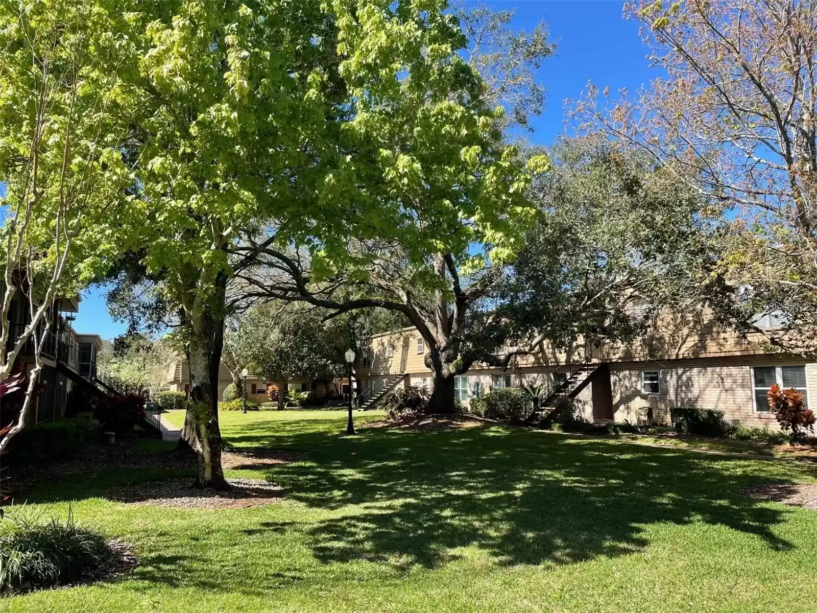 200 SAINT ANDREWS BOULEVARD, WINTER PARK, Florida 32792, 3 Bedrooms Bedrooms, ,2 BathroomsBathrooms,Residential,For Sale,SAINT ANDREWS,MFRO6216967