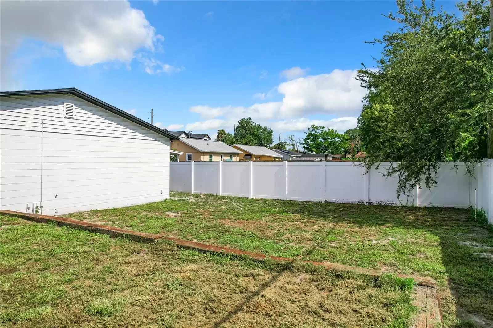 1223 FORMOSA AVENUE, WINTER PARK, Florida 32789, 4 Bedrooms Bedrooms, ,3 BathroomsBathrooms,Residential,For Sale,FORMOSA,MFRO6216744